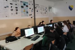 IMG-31fcea034312fe17f1c39083ad977497-V